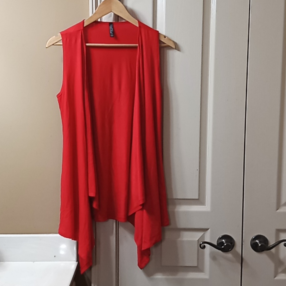 Sleeveless Cardigan